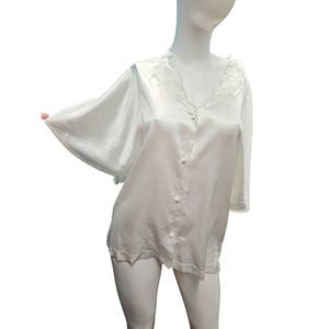 Me 2 By MISS Elaine Off White Silky Pajama Top New with Tags Size Medium